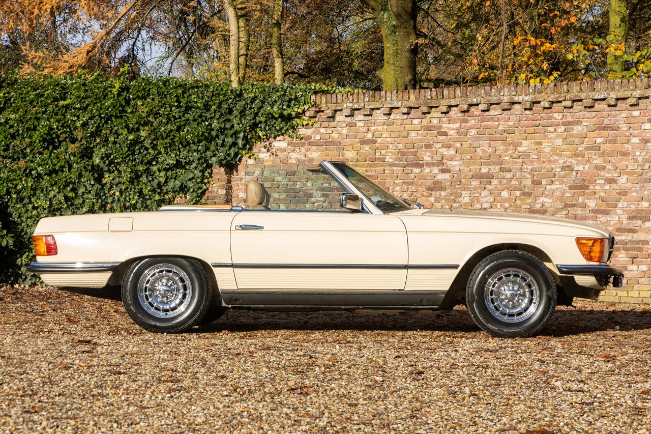 1982 Mercedes - Benz Mercedes Benz 380 SL &ldquo;6.642 mls&rdquo; 90% first paint