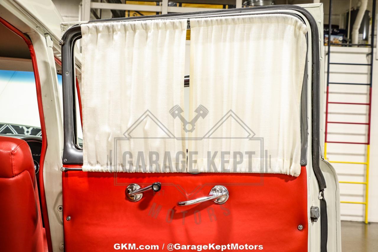 1955 Chevrolet 150 Ambulance