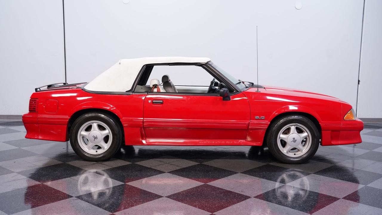 1990 Ford Mustang GT Convertible