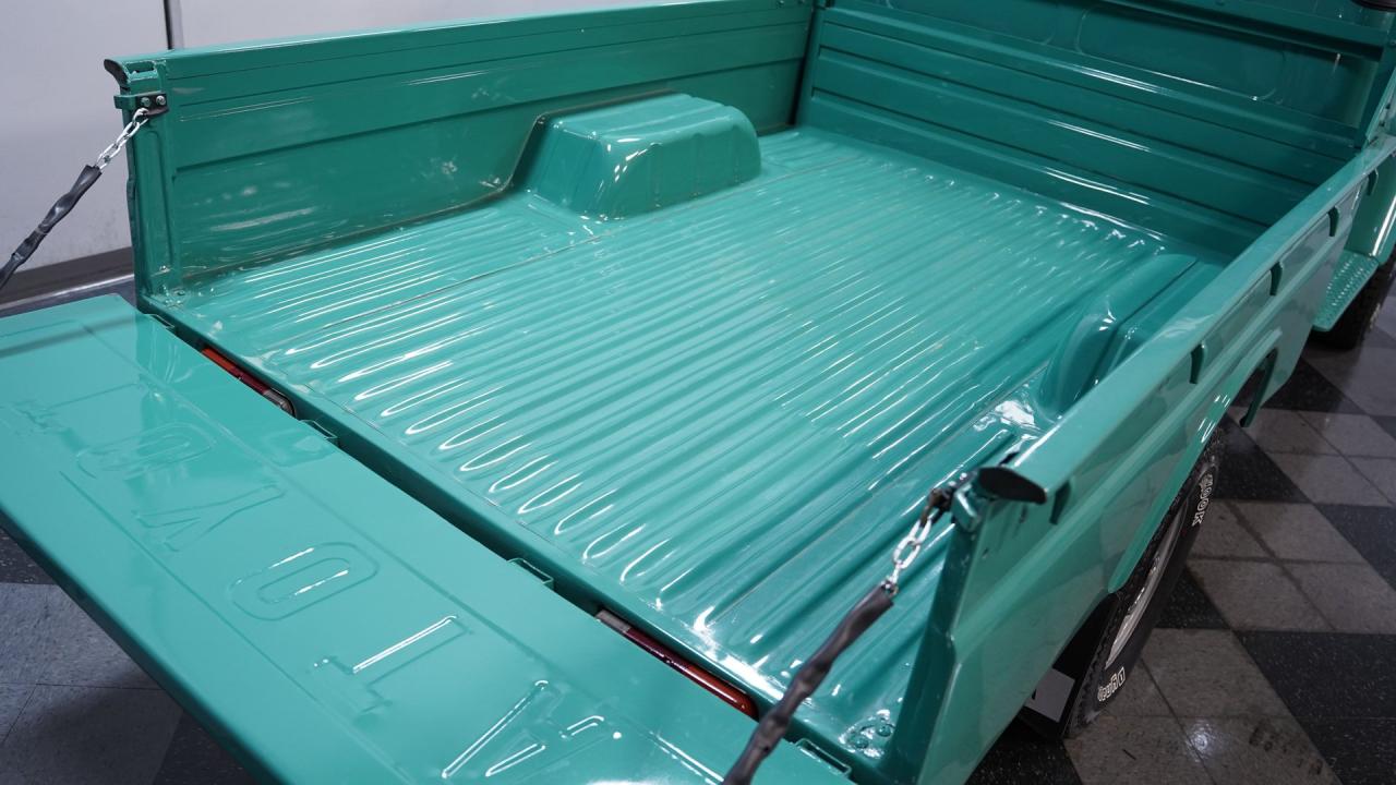1971 Toyota Land Cruiser FJ45 Pickup