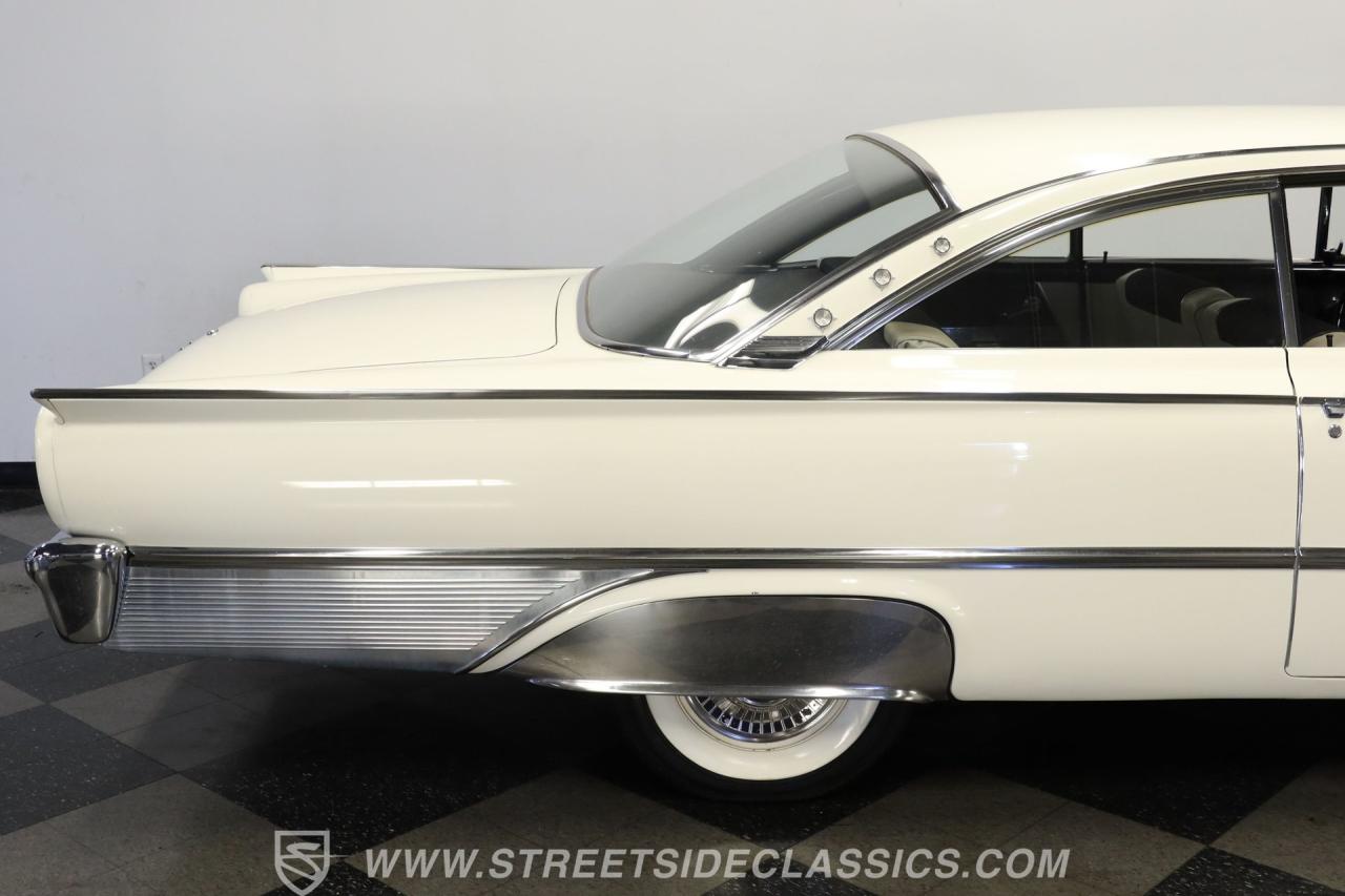 1961 Ford Galaxie Starliner