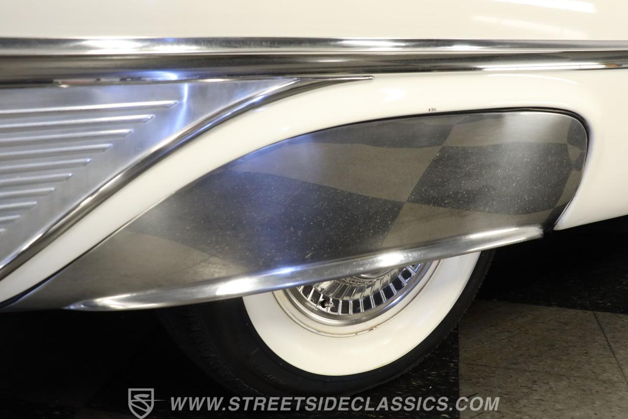 1961 Ford Galaxie Starliner