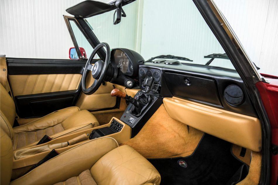 1991 Alfa Romeo Spider