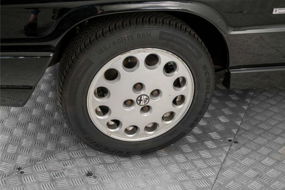 1991 Alfa Romeo Spider