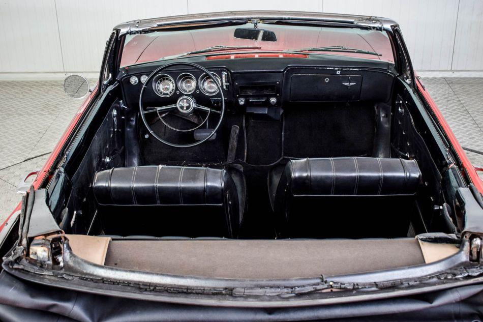 1966 Chevrolet Corvair cabrio