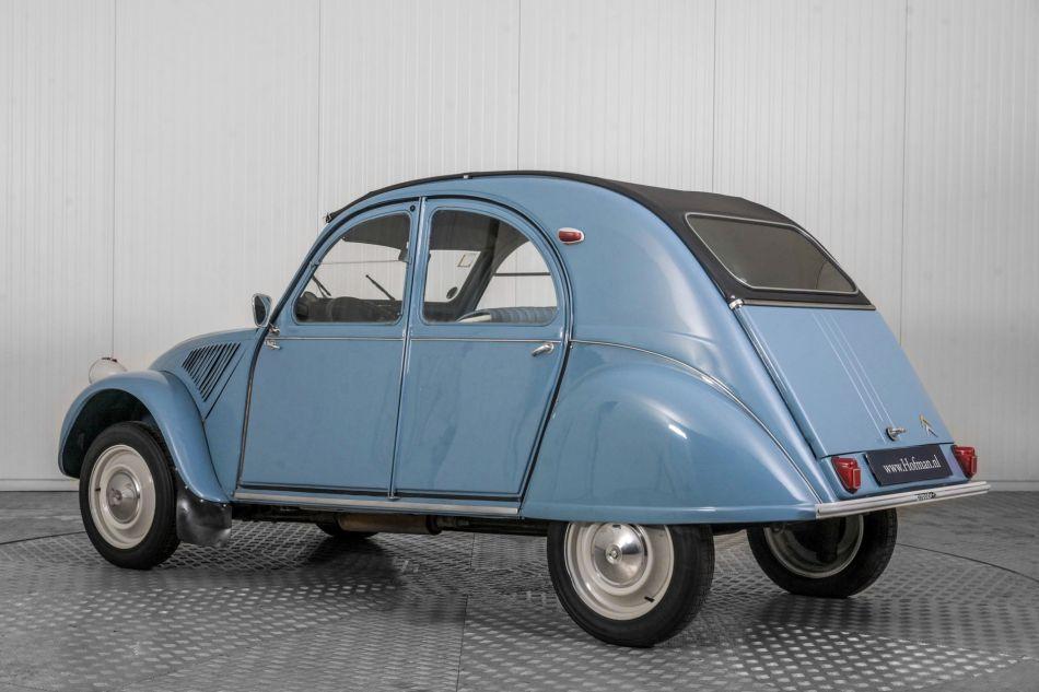 1960 Citro&euml;n 2CV