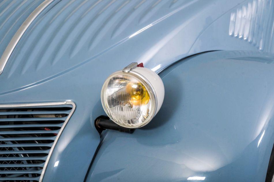 1960 Citro&euml;n 2CV