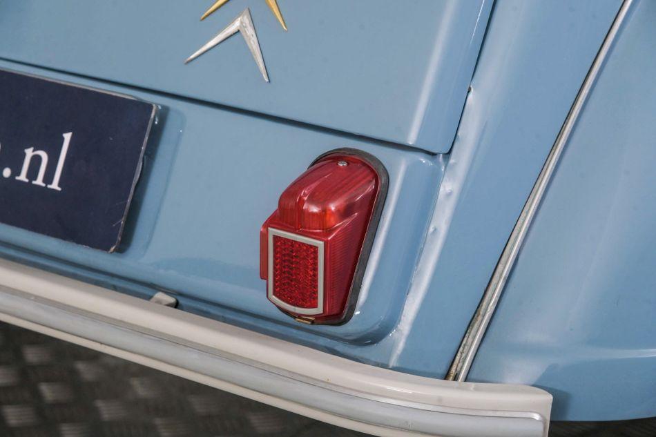 1960 Citro&euml;n 2CV