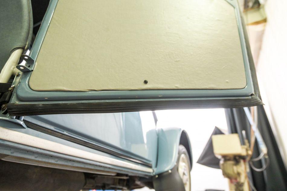 1960 Citro&euml;n 2CV