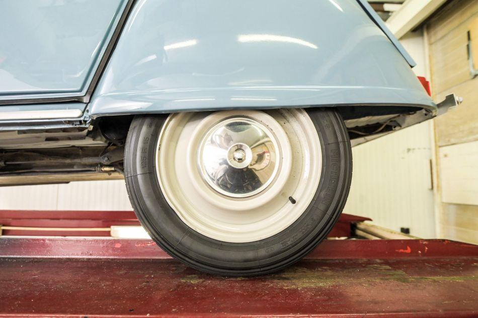 1960 Citro&euml;n 2CV