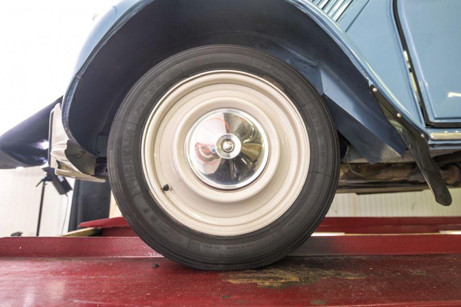 1960 Citro&euml;n 2CV