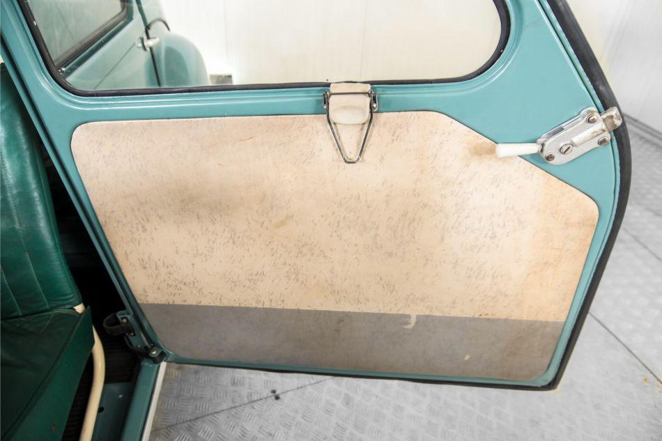 1961 Citro&euml;n 2CV