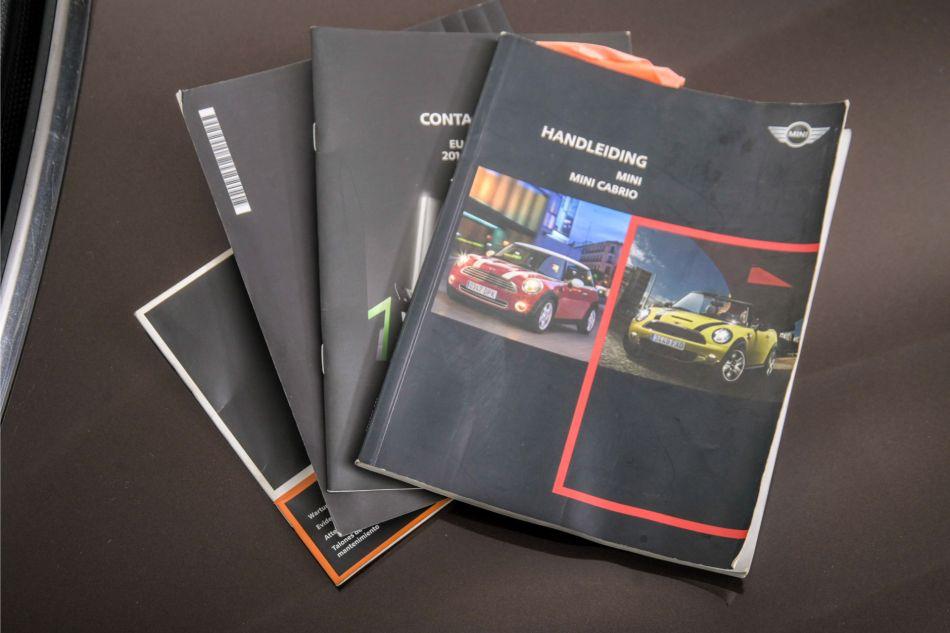 2010 Mini Cabrio