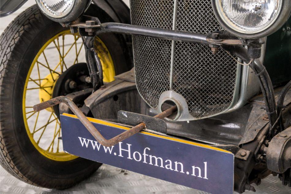 1987 Morris Minor two seater