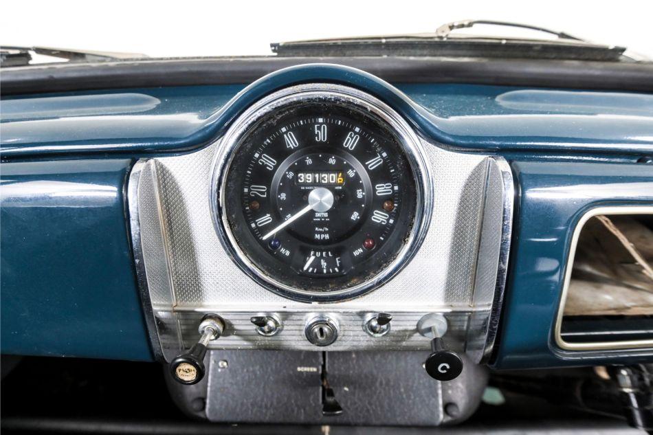 1968 Morris Minor Traveller