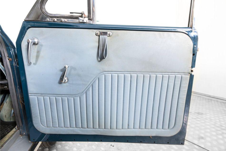 1968 Morris Minor Traveller