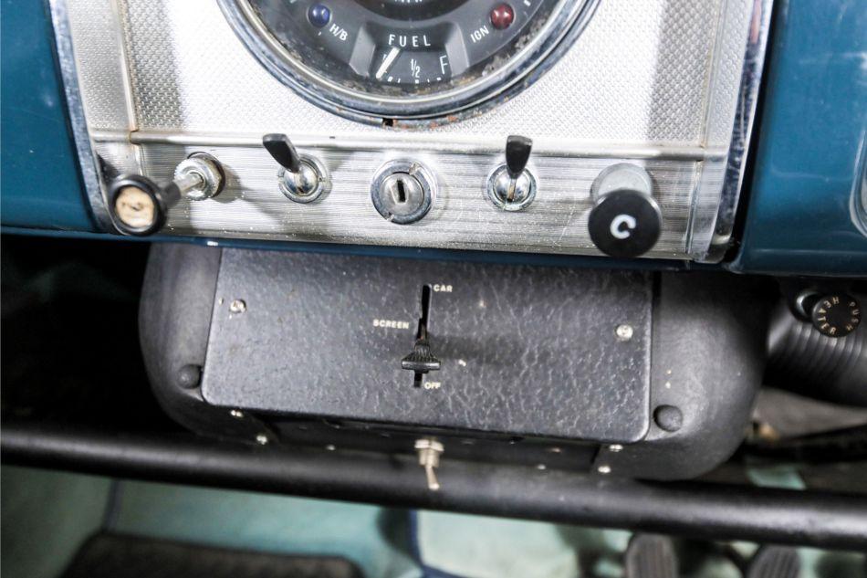 1968 Morris Minor Traveller