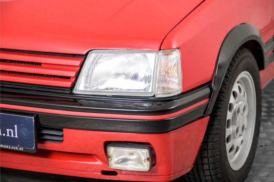 1986 Peugeot 205