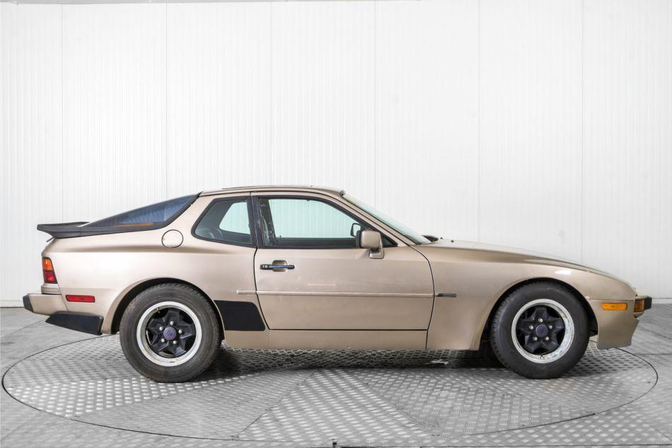 1983 Porsche 944