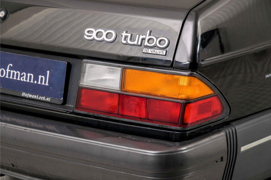 1990 Saab 900