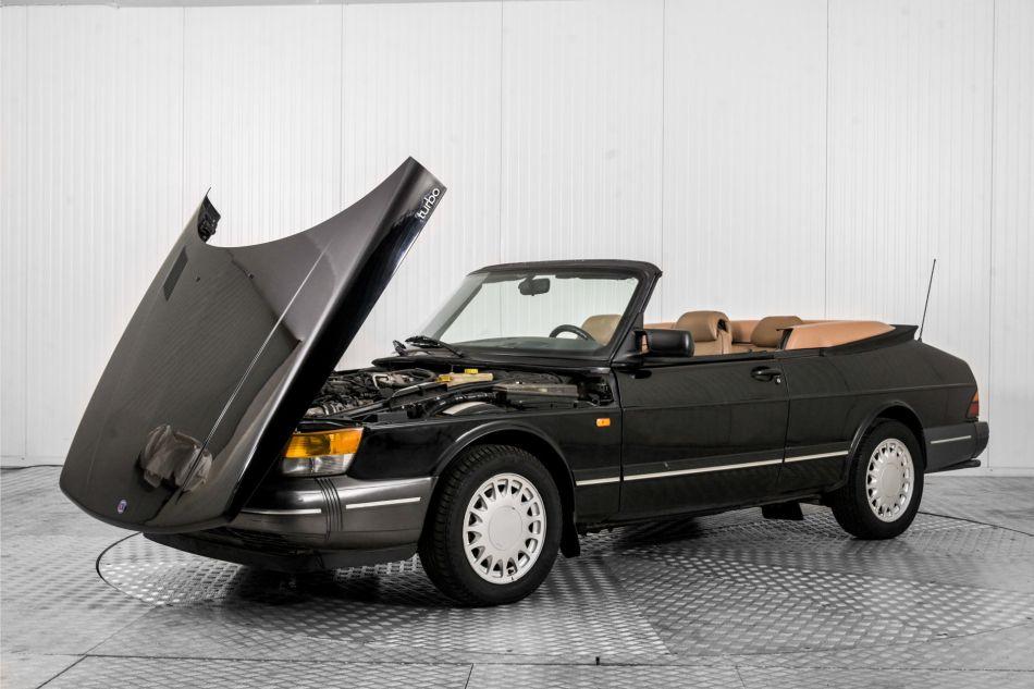 1990 Saab 900
