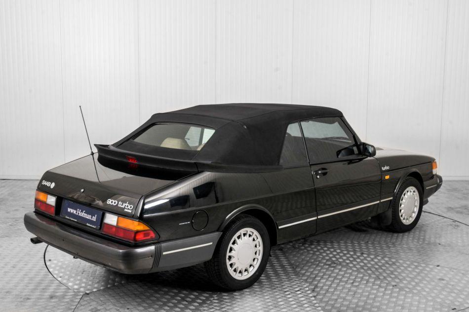 1990 Saab 900