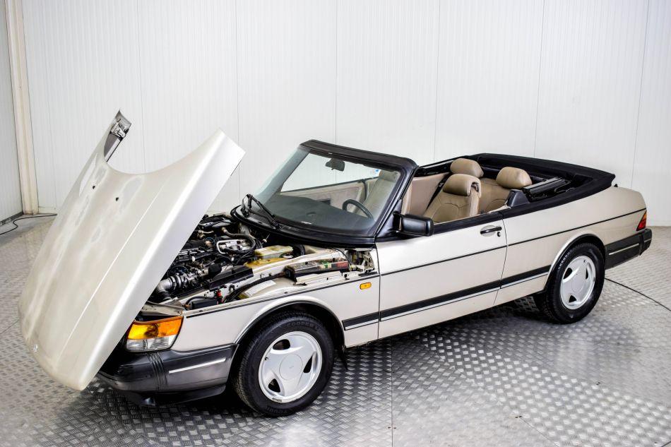 1993 Saab 900