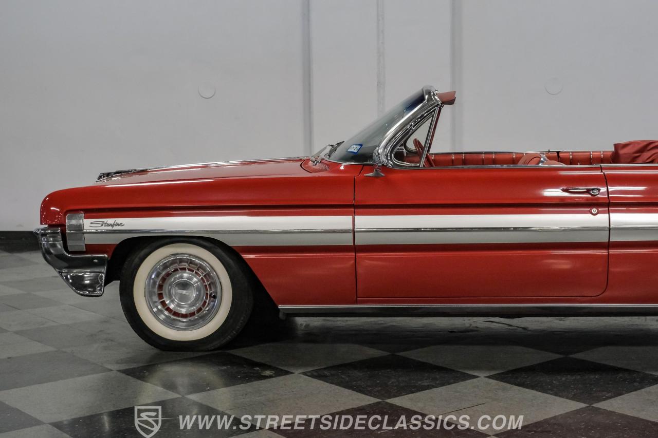1961 Oldsmobile Starfire Convertible