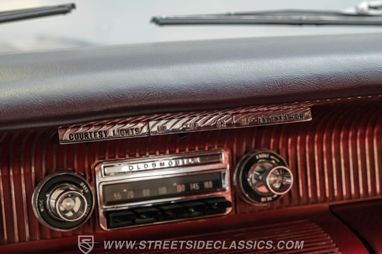 1961 Oldsmobile Starfire Convertible