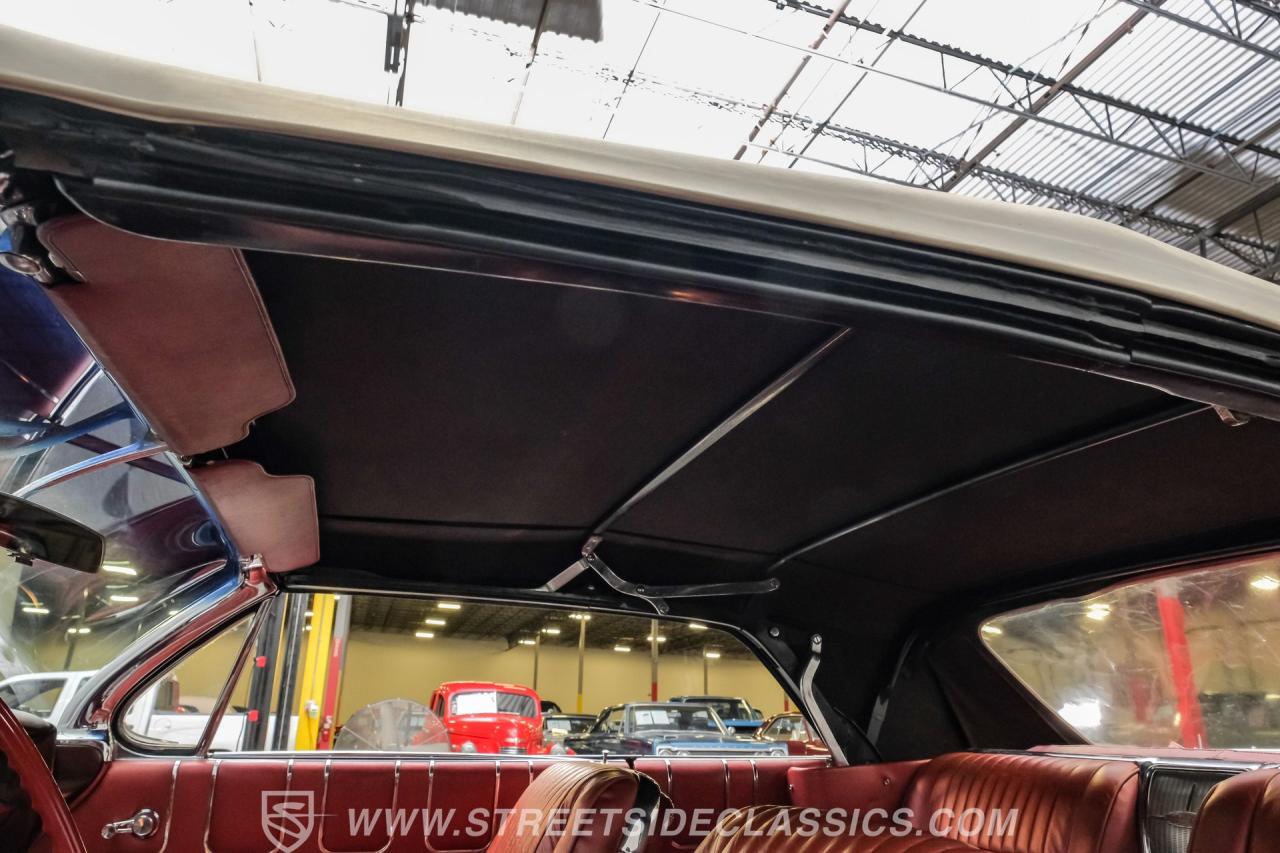 1961 Oldsmobile Starfire Convertible