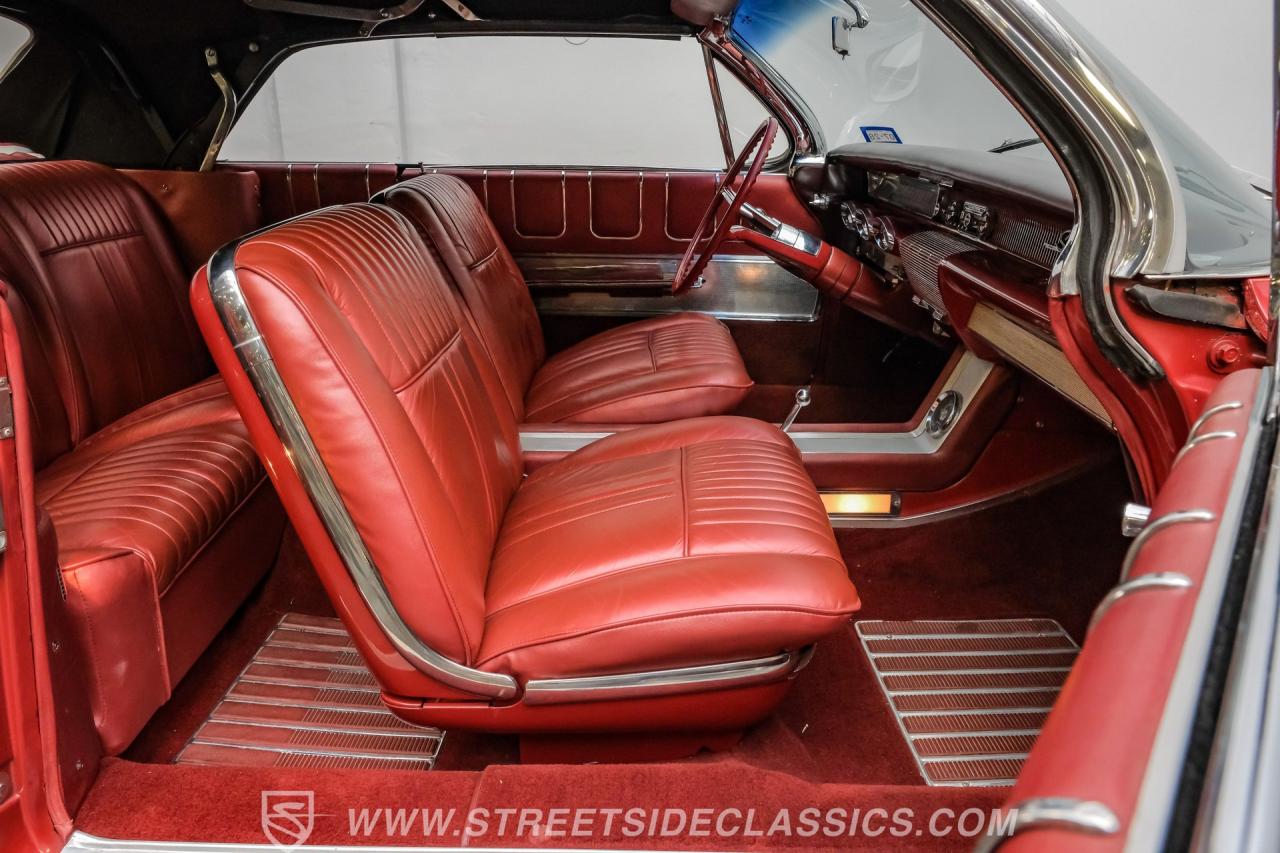 1961 Oldsmobile Starfire Convertible