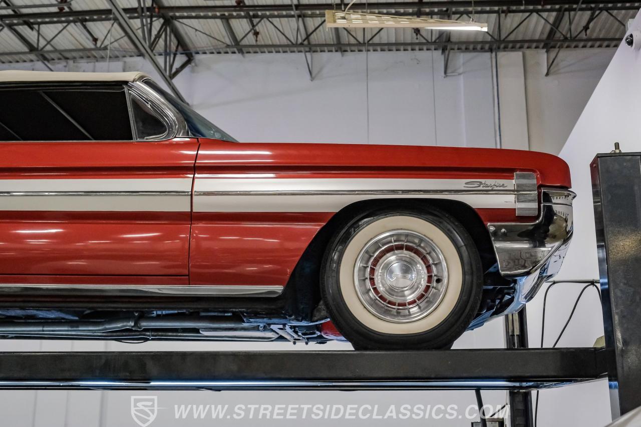 1961 Oldsmobile Starfire Convertible