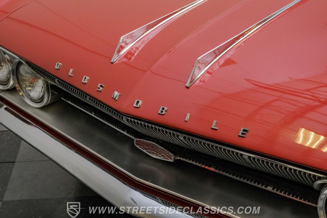 1961 Oldsmobile Starfire Convertible