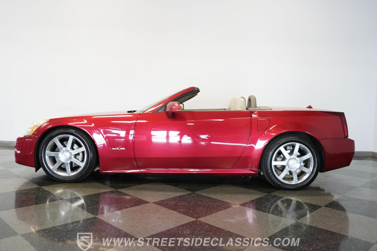 2005 Cadillac XLR
