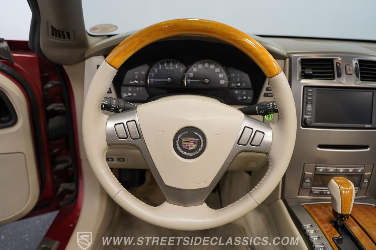 2005 Cadillac XLR