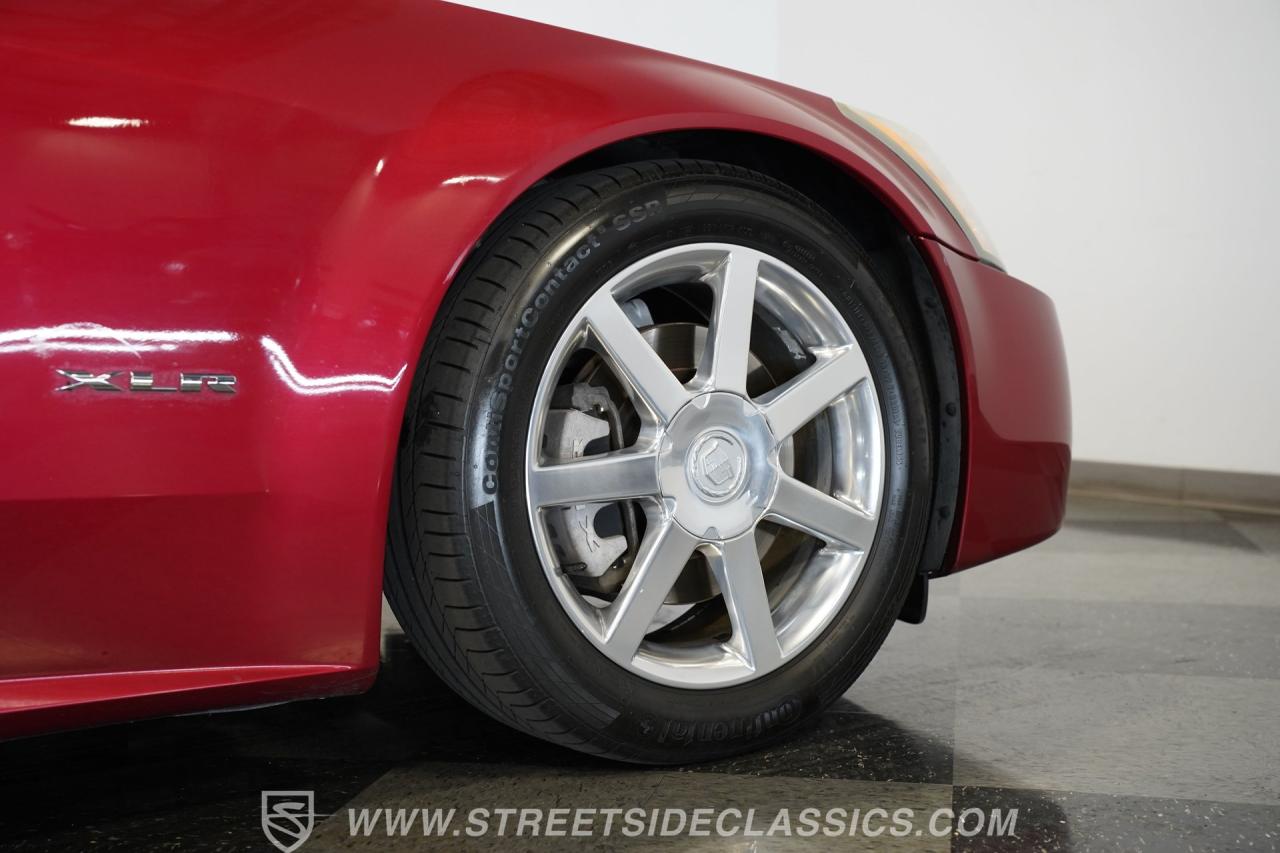 2005 Cadillac XLR