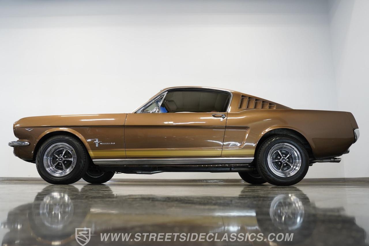 1965 Ford Mustang 2+2 Fastback