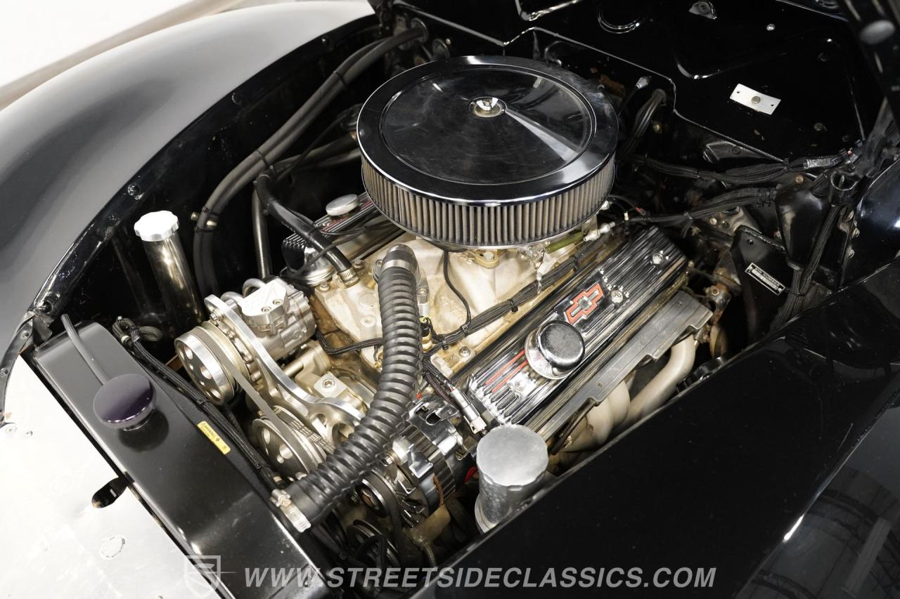 1940 Ford Deluxe Coupe