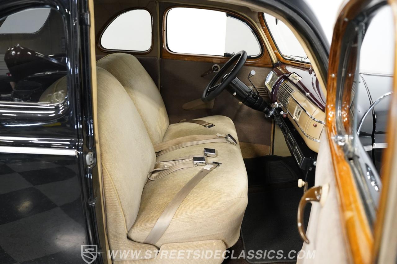 1940 Ford Deluxe Coupe