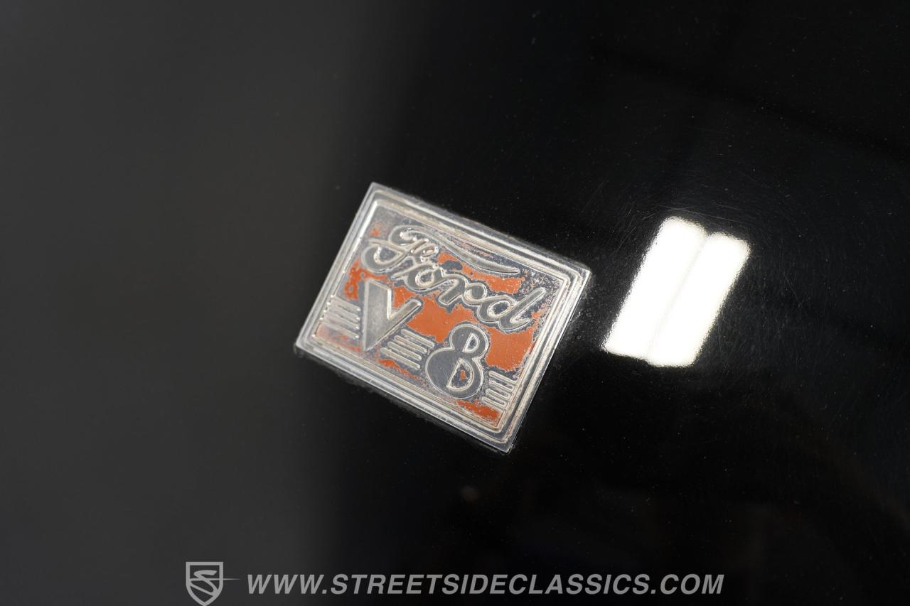 1940 Ford Deluxe Coupe