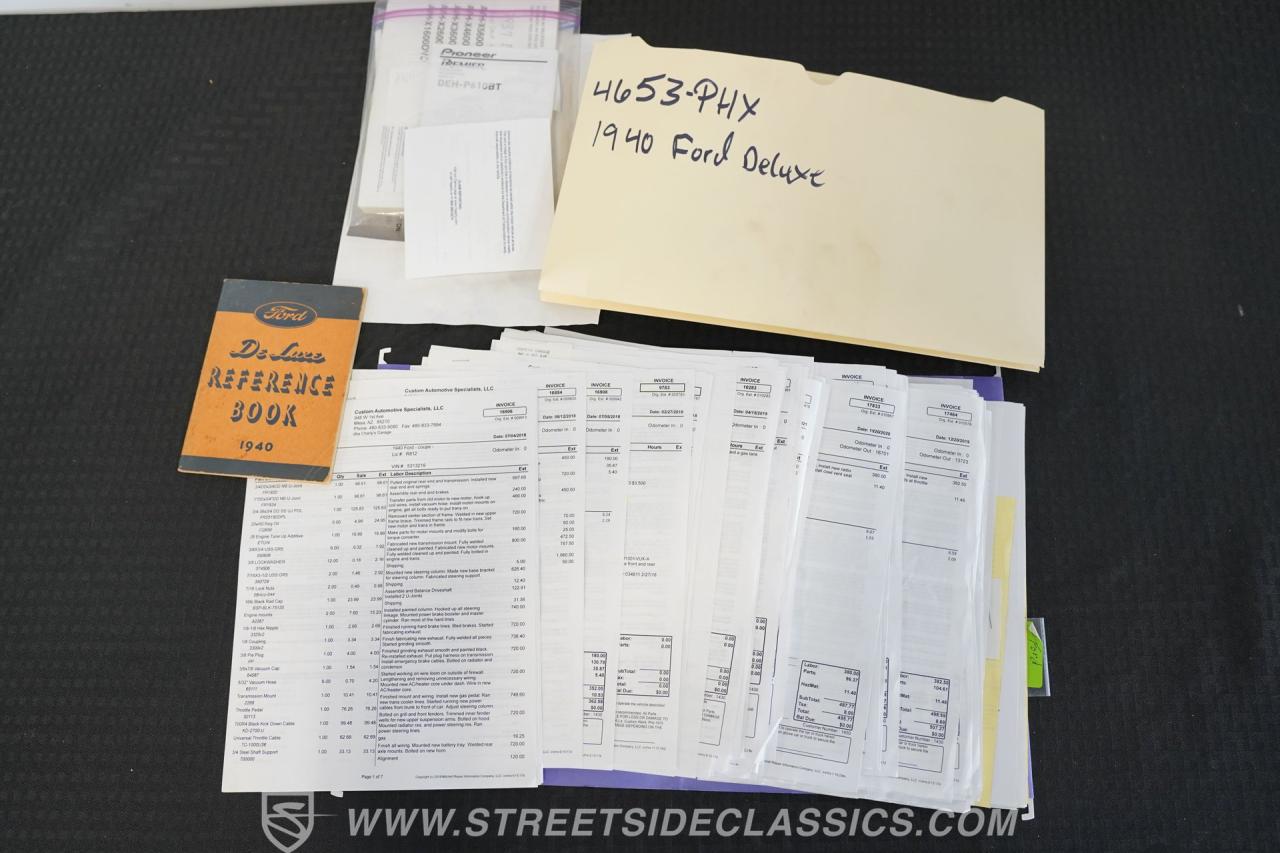 1940 Ford Deluxe Coupe