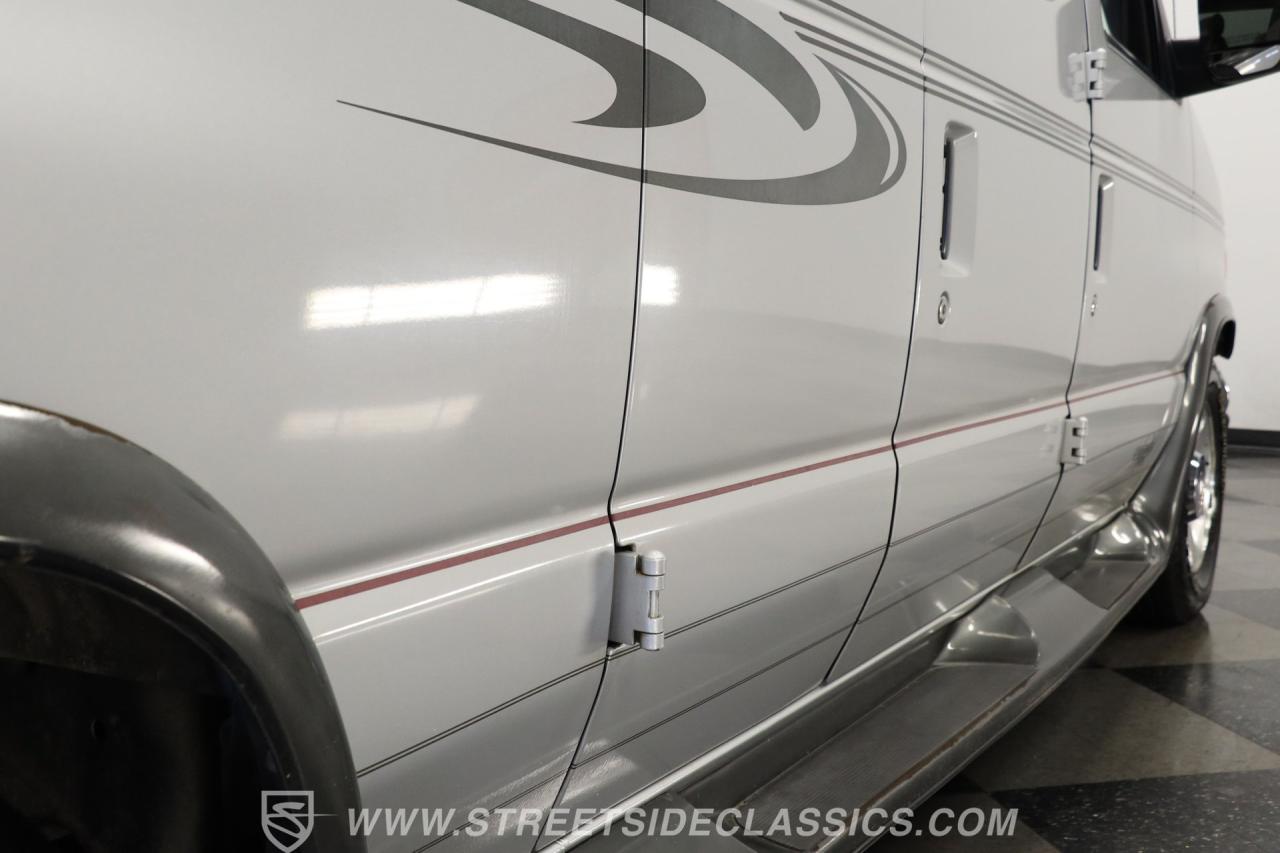 2006 Ford Econoline Custom Van