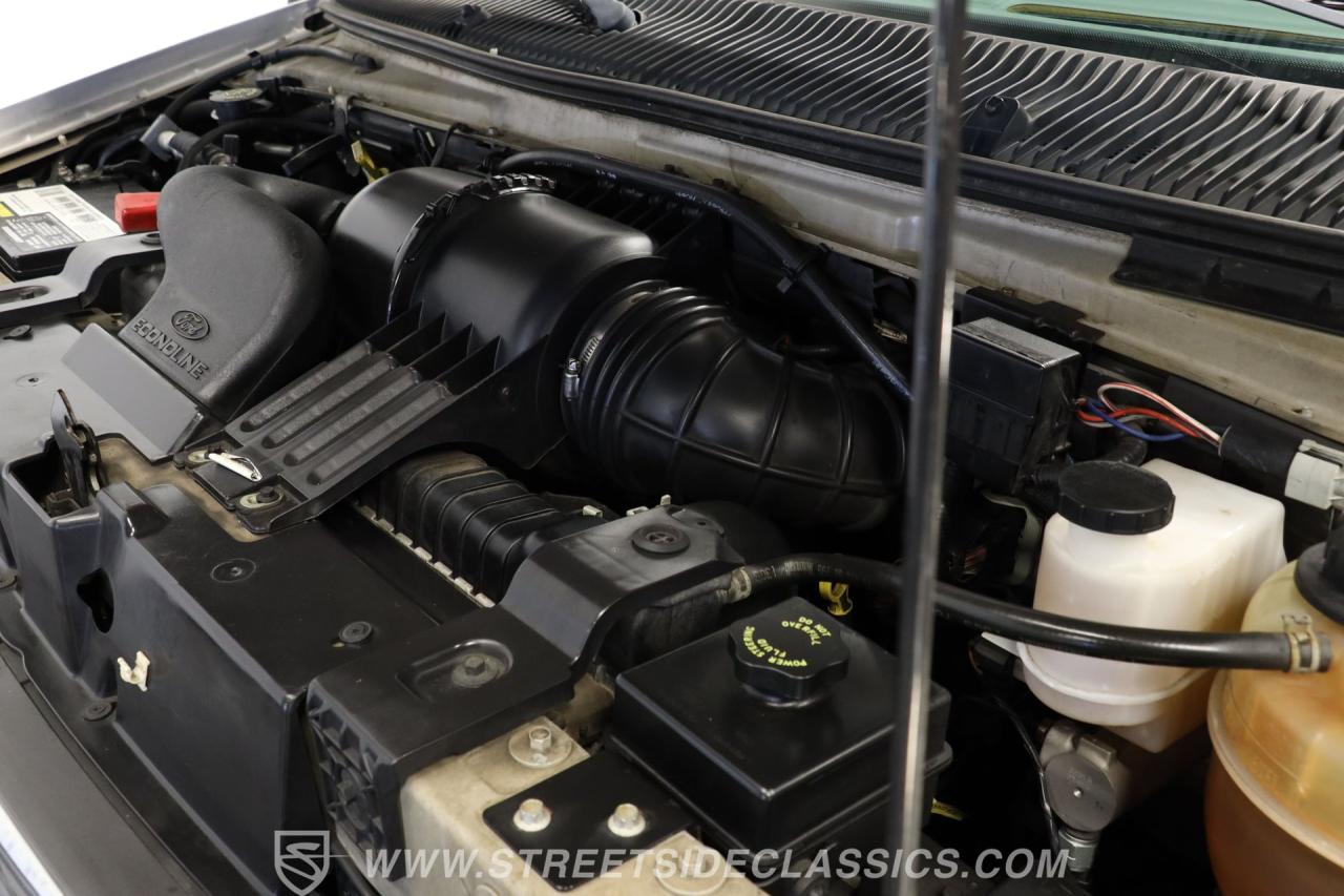 2006 Ford Econoline Custom Van