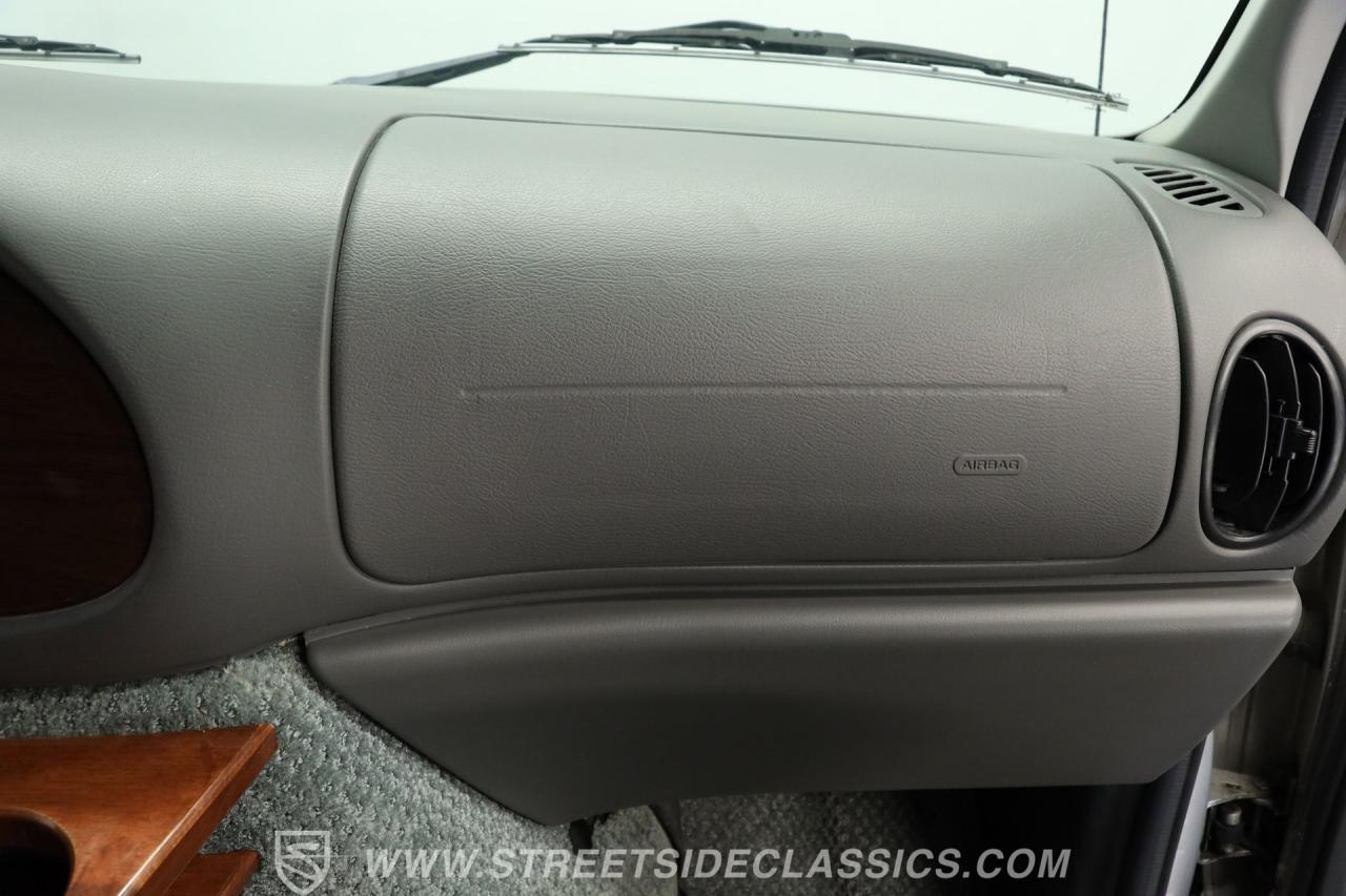 2006 Ford Econoline Custom Van