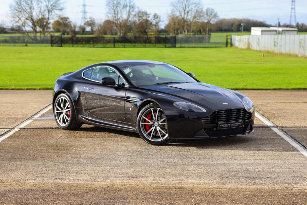 2015 Aston Martin Vantage