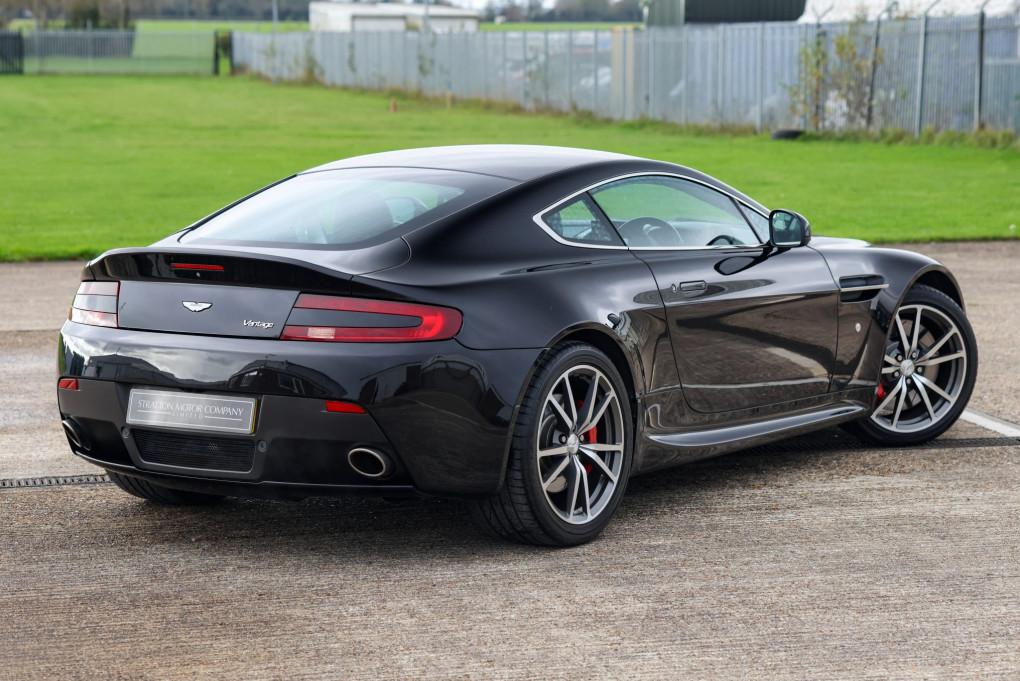 2015 Aston Martin Vantage