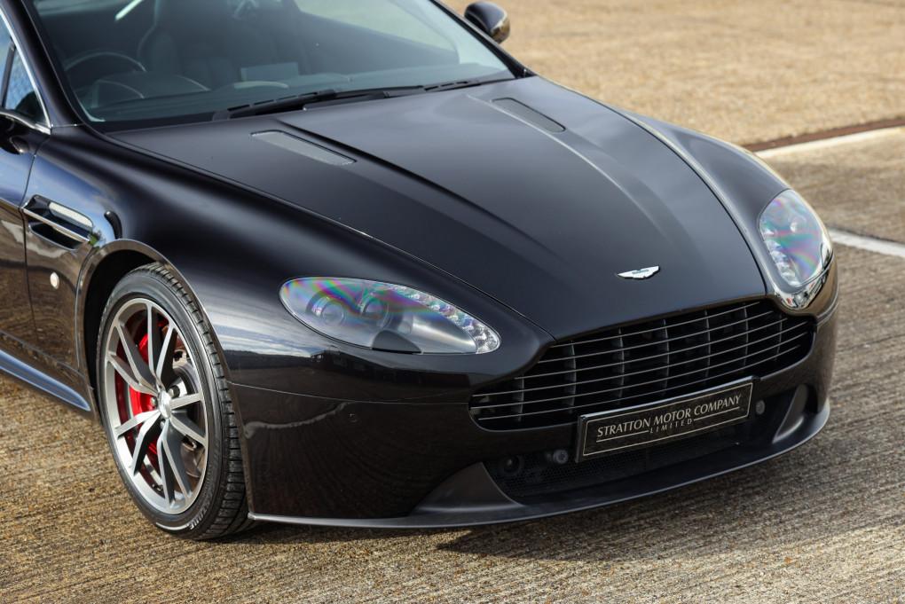 2015 Aston Martin Vantage