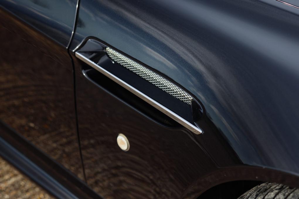 2015 Aston Martin Vantage