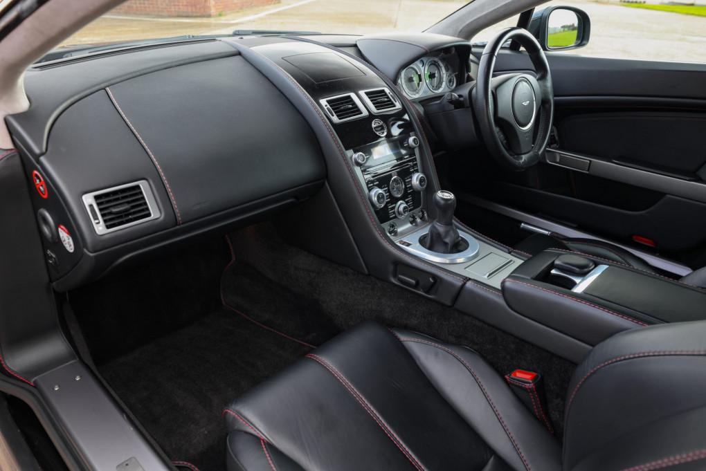 2015 Aston Martin Vantage