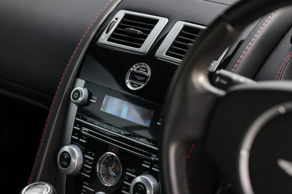 2015 Aston Martin Vantage